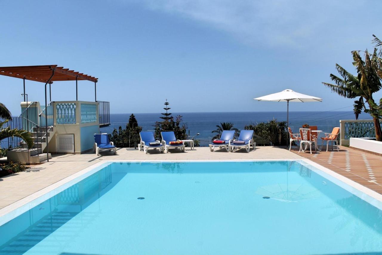 Villa Do Mar III Arco Da Calheta Madeira Villa *